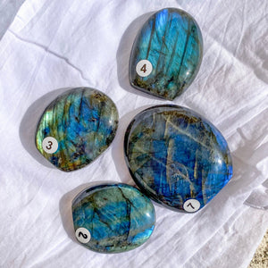 Bloc de Labradorite (pierre de protection) formes libres [mes jolis cristaux]