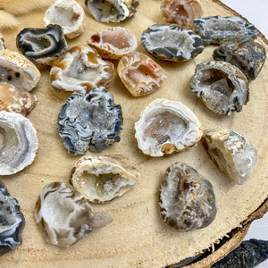 Mini Géodes Agate cristallisée (apaise / harmonie) geodes [mes jolis cristaux]