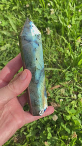 Pointe en Labradorite (pierre de protection)